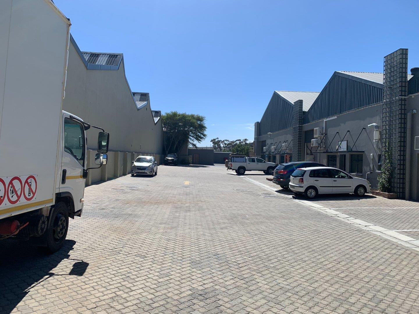 To Let commercial Property for Rent in Durbanville Hills Western Cape